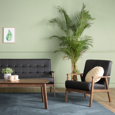 HIACE Armchair in Leather HIACE Armchair in Leather