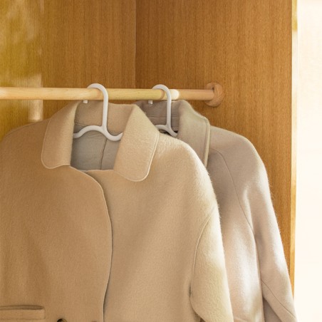 DABNEY Non-slip Coat Hanger