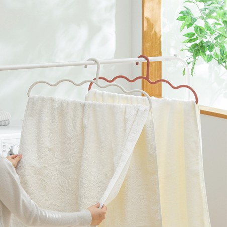 DABNEY Non-slip Coat Hanger