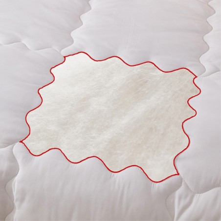 DREAMAX Mjuk Quilt Comforter