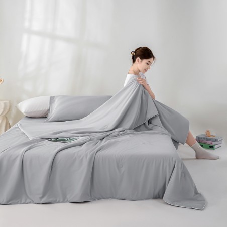 DREAMAX KOLLIKER Cooling Soft Blanket