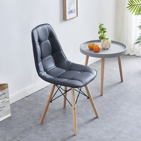 EAMES Cushioned Replica Chair, Leather EAMES Cushioned Replica Chair, Leather