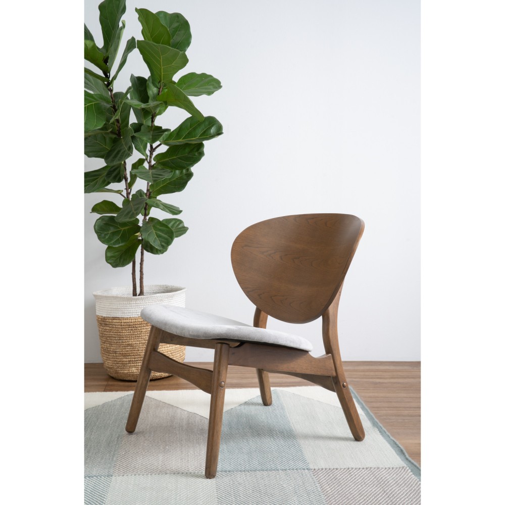 POLAR Lounge Chair - JIJI.SG