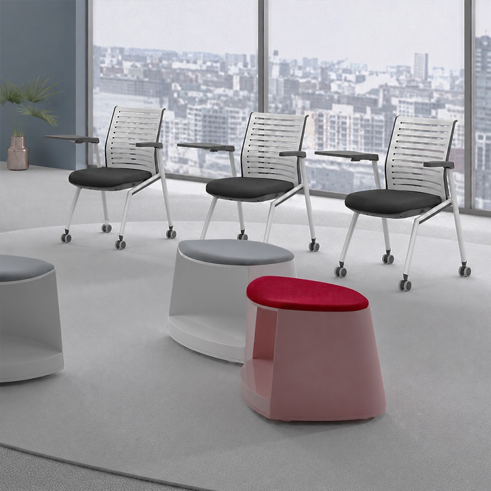 JANA Training Chair, Stackable - JIJI.SG