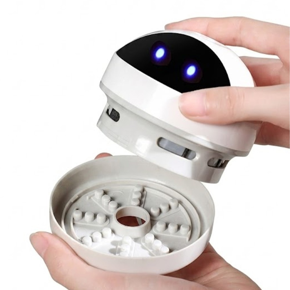 SKEN Mini Vacuum USB Charging Cleaner - JIJI.SG