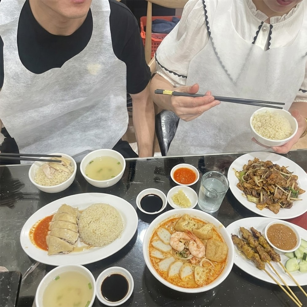 CIMA Waterproof Oil-proof Disposable Apron - JIJI.SG