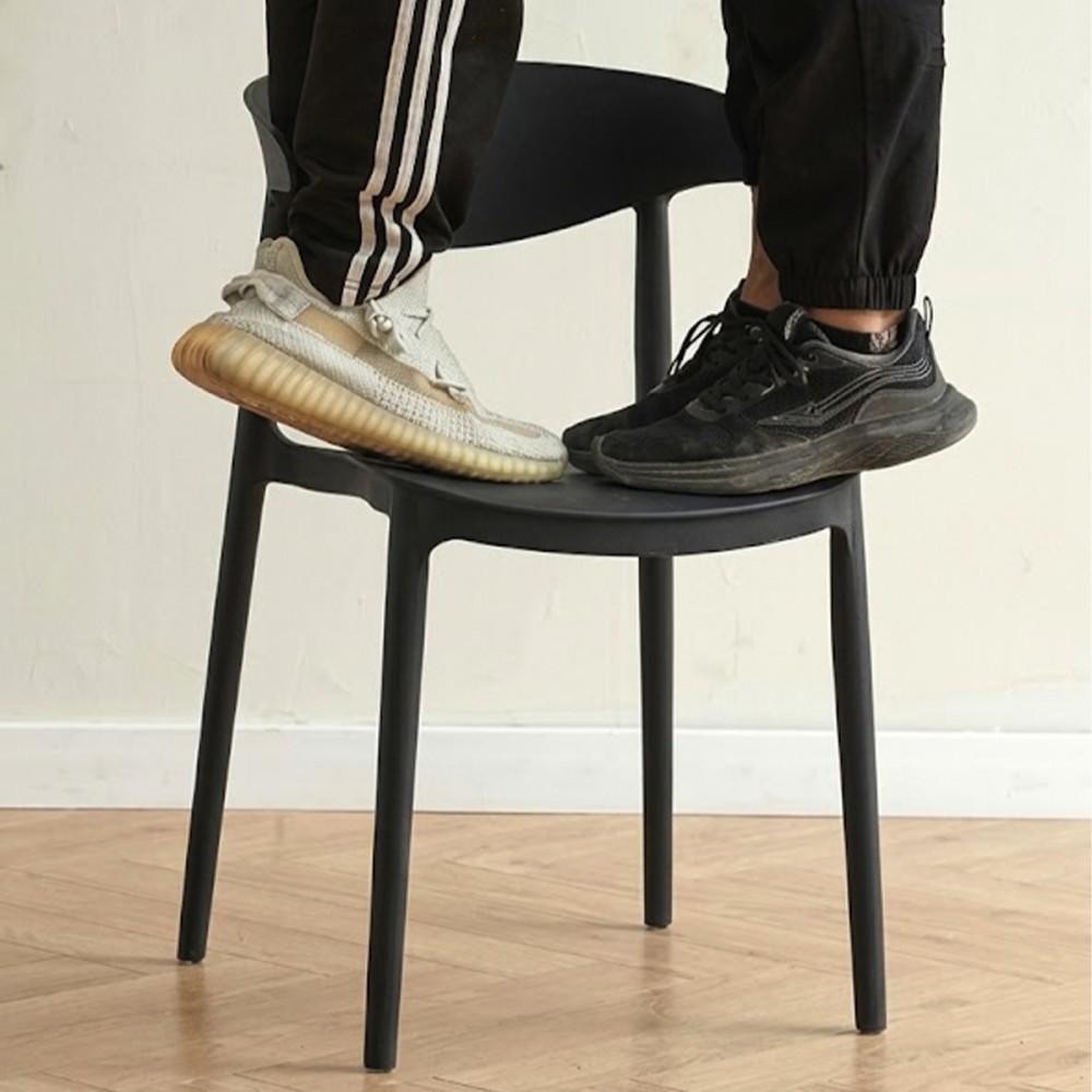 FABIENNE Chair, Stackable - JIJI.SG