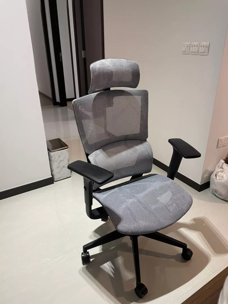 lif0x70229jijqjraydn-thumbnail.jpg